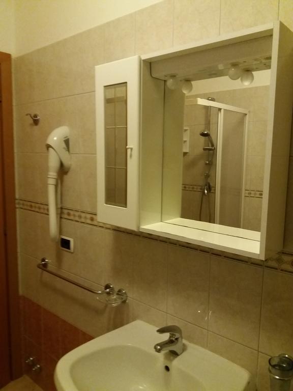 Verde Mare "Appartamenti Per Vacanze" Tortoreto Exterior foto