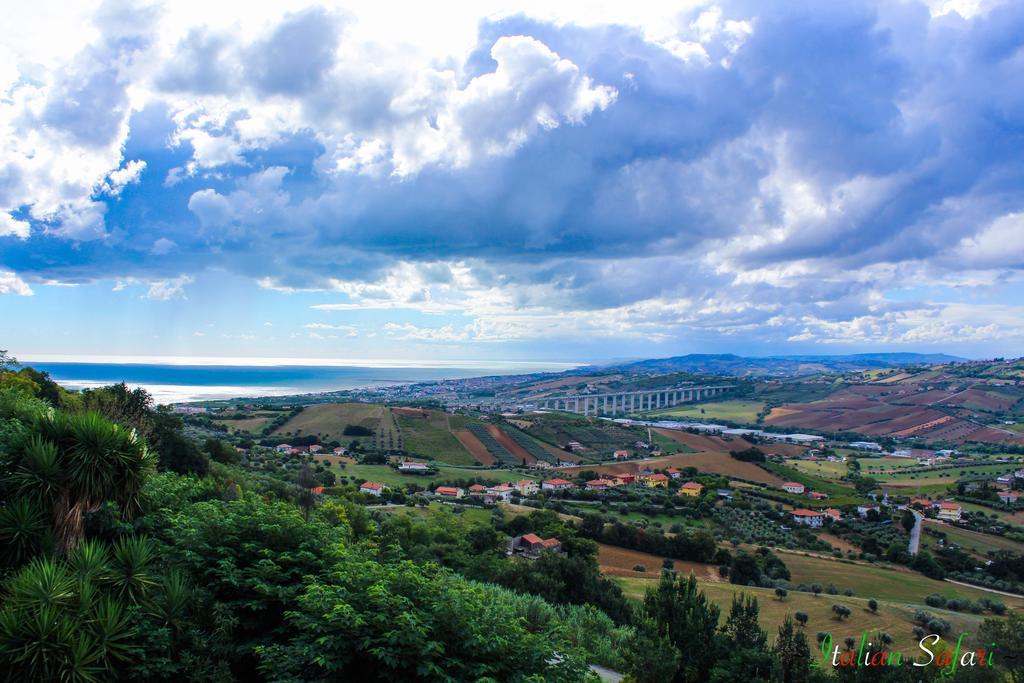 Verde Mare "Appartamenti Per Vacanze" Tortoreto Exterior foto